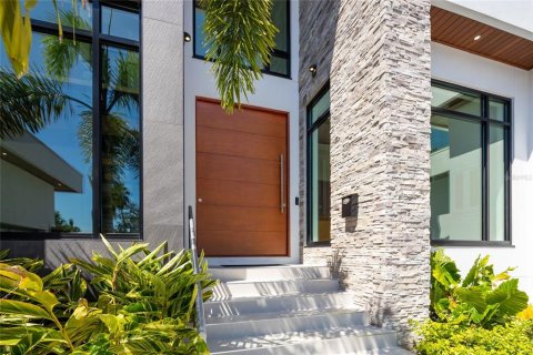 Villa ou maison à vendre à Saint Petersburg, Floride: 4 chambres, 419.08 m2 № 2123272 - photo 7