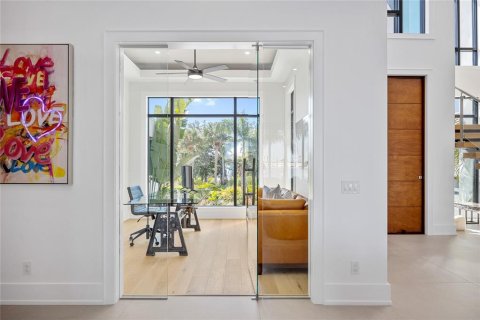 Villa ou maison à vendre à Saint Petersburg, Floride: 4 chambres, 419.08 m2 № 2123272 - photo 17