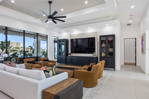 Villa ou maison à vendre à Saint Petersburg, Floride: 4 chambres, 419.08 m2 № 2123272 - photo 18