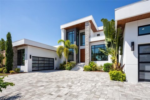 Villa ou maison à vendre à Saint Petersburg, Floride: 4 chambres, 419.08 m2 № 2123272 - photo 4
