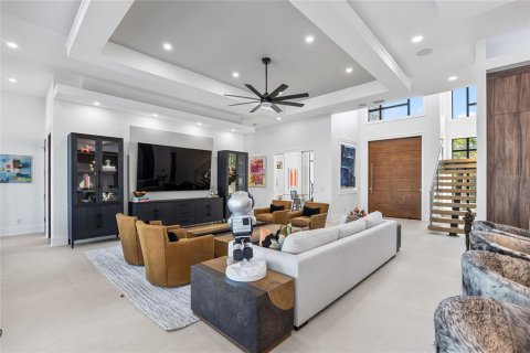 Villa ou maison à vendre à Saint Petersburg, Floride: 4 chambres, 419.08 m2 № 2123272 - photo 9