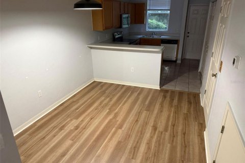 Copropriété à vendre à Gainesville, Floride: 2 chambres, 108.88 m2 № 1902449 - photo 3