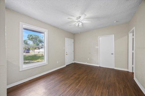 House in Tampa, Florida 3 bedrooms, 97.92 sq.m. № 1761460 - photo 8