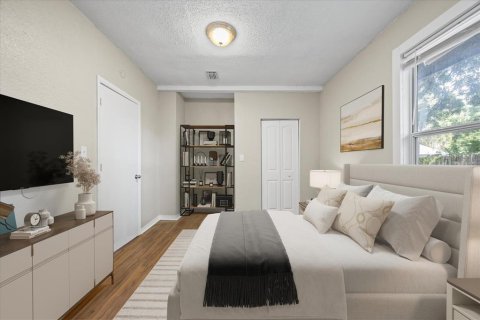 House in Tampa, Florida 3 bedrooms, 97.92 sq.m. № 1761460 - photo 17