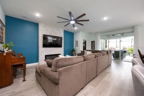 House in Wesley Chapel, Florida 4 bedrooms, 191.1 sq.m. № 1879964 - photo 12
