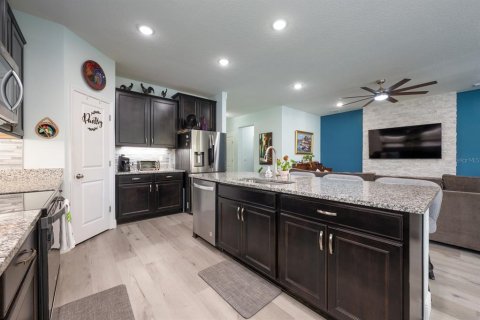 House in Wesley Chapel, Florida 4 bedrooms, 191.1 sq.m. № 1879964 - photo 11