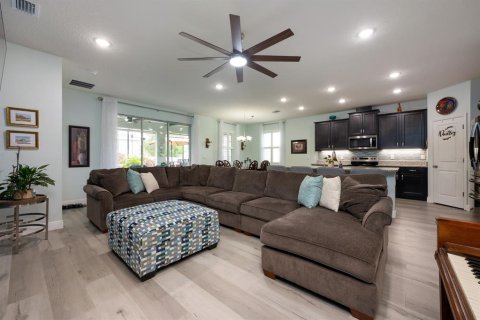 House in Wesley Chapel, Florida 4 bedrooms, 191.1 sq.m. № 1879964 - photo 13