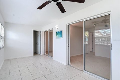 Copropriété à vendre à New Port Richey, Floride: 2 chambres, 102.56 m2 № 2099177 - photo 4
