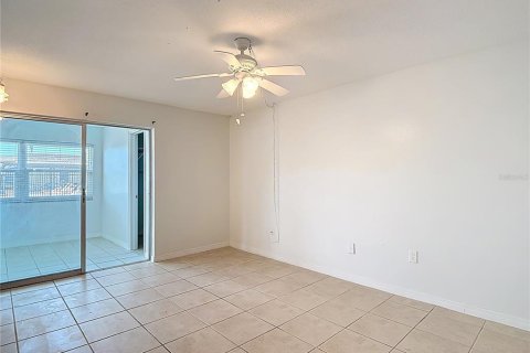 Copropriété à vendre à New Port Richey, Floride: 2 chambres, 102.56 m2 № 2099177 - photo 27