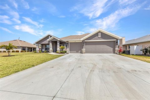 Casa en venta en Punta Gorda, Florida, 4 dormitorios, 210.42 m2 № 1608314 - foto 20