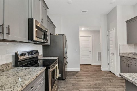 Casa en venta en Punta Gorda, Florida, 4 dormitorios, 210.42 m2 № 1608314 - foto 15