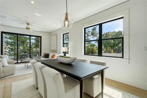 Copropriété à vendre à Indian Rocks Beach, Floride: 4 chambres, 236.9 m2 № 2322989 - photo 9