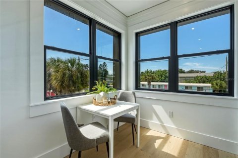 Copropriété à vendre à Indian Rocks Beach, Floride: 4 chambres, 236.9 m2 № 2322989 - photo 11