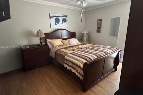 Купить виллу или дом в Майами-Лейкс, Флорида 2 спальни, 86.86м2, № 2055574 - фото 6