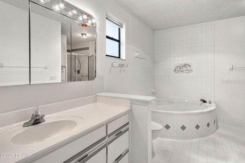 Casa en venta en Port Orange, Florida, 2 dormitorios, 127.28 m2 № 1879317 - foto 14