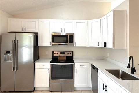 Villa ou maison à vendre à Apopka, Floride: 4 chambres, 142.14 m2 № 1900983 - photo 7