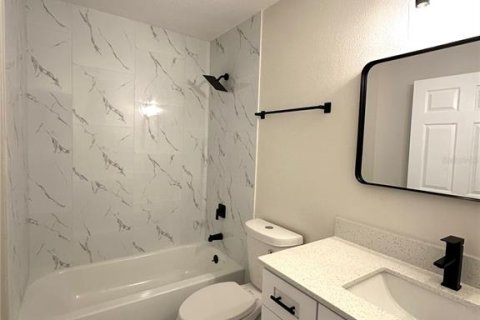 Villa ou maison à vendre à Apopka, Floride: 4 chambres, 142.14 m2 № 1900983 - photo 19