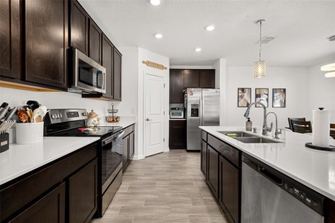Casa en venta en Davenport, Florida, 4 dormitorios, 173.73 m2 № 2206606 - foto 15
