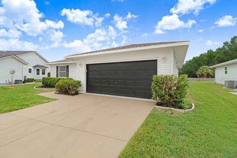 House in Lakeland, Florida 3 bedrooms, 158.77 sq.m. № 2120907