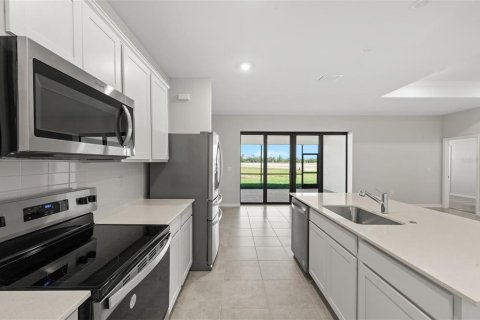 Casa en venta en North Port, Florida, 4 dormitorios, 232.53 m2 № 1612973 - foto 10