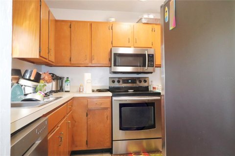 Copropriété à louer à Gainesville, Floride: 1 chambre, 105.26 m2 № 2119149 - photo 10