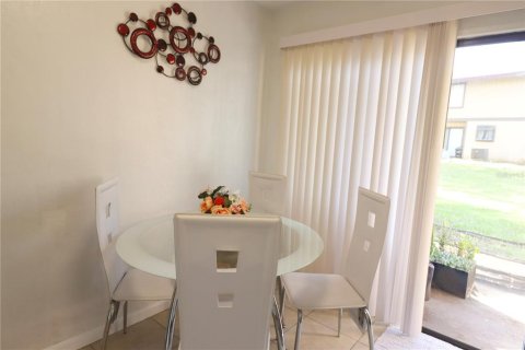 Copropriété à louer à Gainesville, Floride: 1 chambre, 105.26 m2 № 2119149 - photo 8