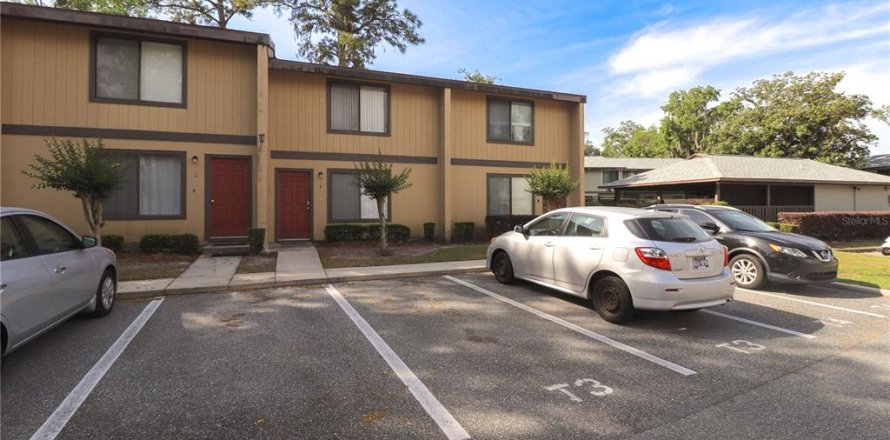 Condo à Gainesville, Floride, 1 chambre  № 2119149