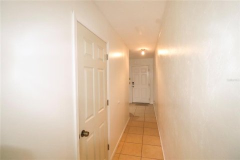 Copropriété à louer à Gainesville, Floride: 1 chambre, 105.26 m2 № 2119149 - photo 13