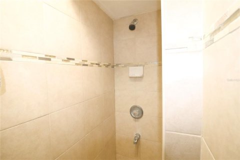 Copropriété à louer à Gainesville, Floride: 1 chambre, 105.26 m2 № 2119149 - photo 19