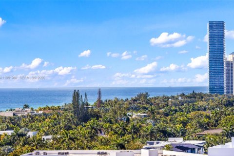 Copropriété à louer à Hallandale Beach, Floride: 2 chambres, 126.35 m2 № 2050764 - photo 21