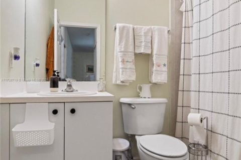 Condo in Homestead, Florida, 2 bedrooms  № 1867735 - photo 10