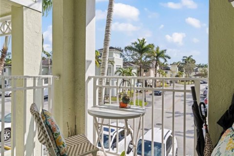Condo in Homestead, Florida, 2 bedrooms  № 1867735 - photo 16