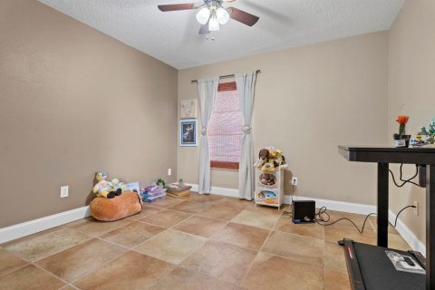 Villa ou maison à vendre à Sorrento, Floride: 3 chambres, 184.88 m2 № 2233915 - photo 23