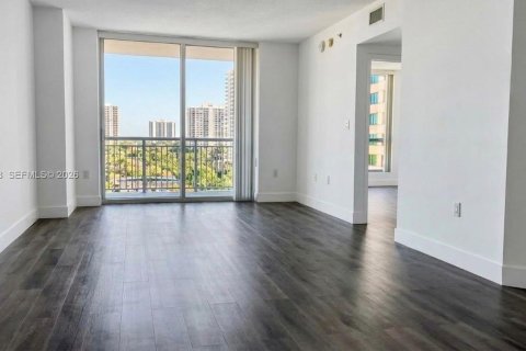 Copropriété à vendre à Miami, Floride: 1 chambre, 74.04 m2 № 2057469 - photo 6