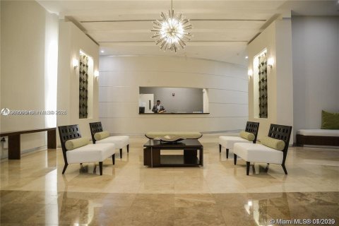 Copropriété à vendre à Miami, Floride: 1 chambre, 74.04 m2 № 2057469 - photo 18