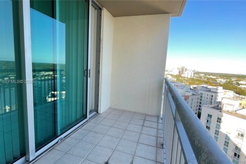 Copropriété à vendre à Miami, Floride: 1 chambre, 74.04 m2 № 2057469 - photo 14