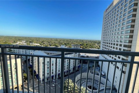 Copropriété à vendre à Miami, Floride: 1 chambre, 74.04 m2 № 2057469 - photo 12