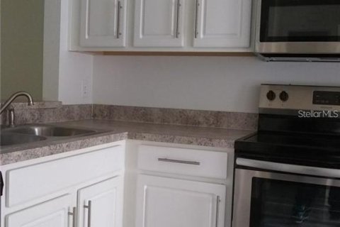 Casa en alquiler en Orlando, Florida, 1 dormitorio, 65.31 m2 № 1898618 - foto 4