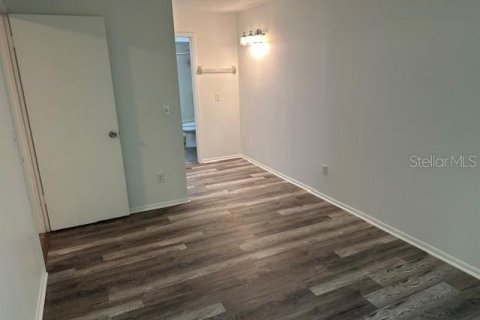 Casa en alquiler en Orlando, Florida, 1 dormitorio, 65.31 m2 № 1898618 - foto 15