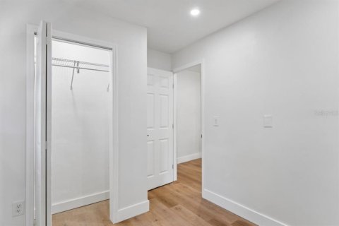 Villa ou maison à vendre à Saint Petersburg, Floride: 3 chambres, 98.85 m2 № 2430983 - photo 28