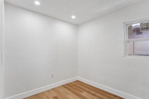 Villa ou maison à vendre à Saint Petersburg, Floride: 3 chambres, 98.85 m2 № 2430983 - photo 27