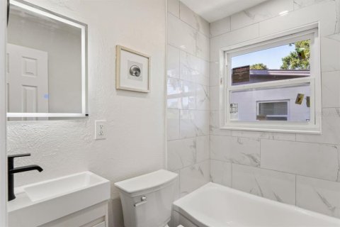 Villa ou maison à vendre à Saint Petersburg, Floride: 3 chambres, 98.85 m2 № 2430983 - photo 25