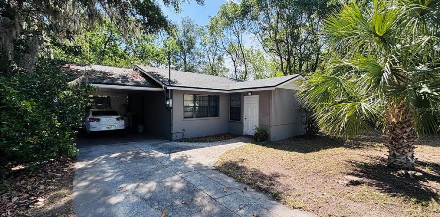 House in Gainesville, Florida 2 bedrooms, 100.33 sq.m. № 2098424
