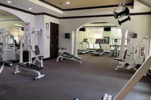 Condo in Miramar, Florida, 2 bedrooms  № 1944211 - photo 14