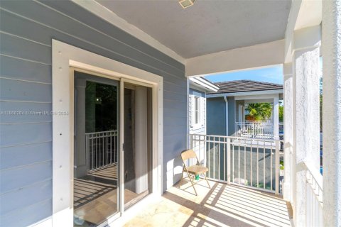 Купить виллу или дом в Хомстед, Флорида 3 спальни, 135.27м2, № 1928323 - фото 18