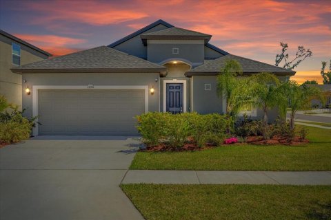 House in Seffner, Florida 4 bedrooms, 193.05 sq.m. № 1582220 - photo 2