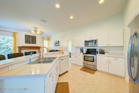 Casa en venta en Cocoa, Florida, 3 dormitorios, 180.23 m2 № 1855435 - foto 10