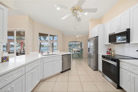 Casa en venta en Port Charlotte, Florida, 3 dormitorios, 181.72 m2 № 2219765 - foto 6