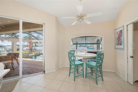 Casa en venta en Port Charlotte, Florida, 3 dormitorios, 181.72 m2 № 2219765 - foto 23