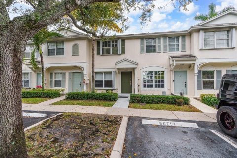 Touwnhouse à vendre à Dania Beach, Floride: 2 chambres, 103.12 m2 № 2173156 - photo 16